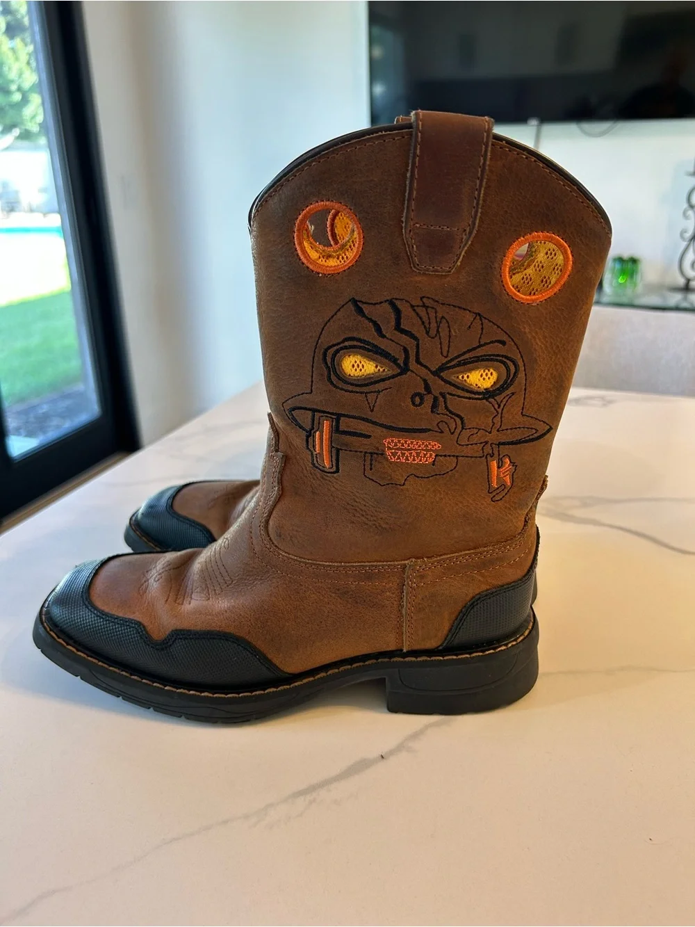 Boys Cody James Brown Leather Work Boots with Orange Accent. Sz 4D